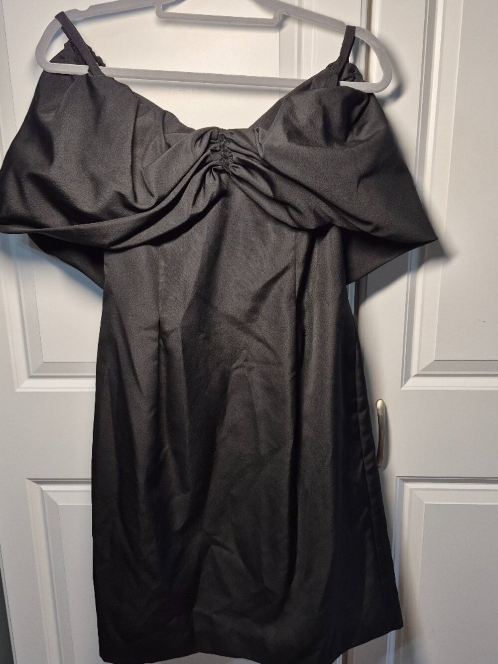 80s - 90s Vintage En Francais Huey Waltzer Black Cocktail Off Shoulder Dress